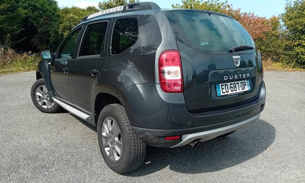 Dacia DUSTER — photo 2