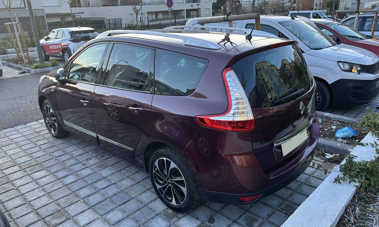 Renault GRAND SCENIC III — photo 3
