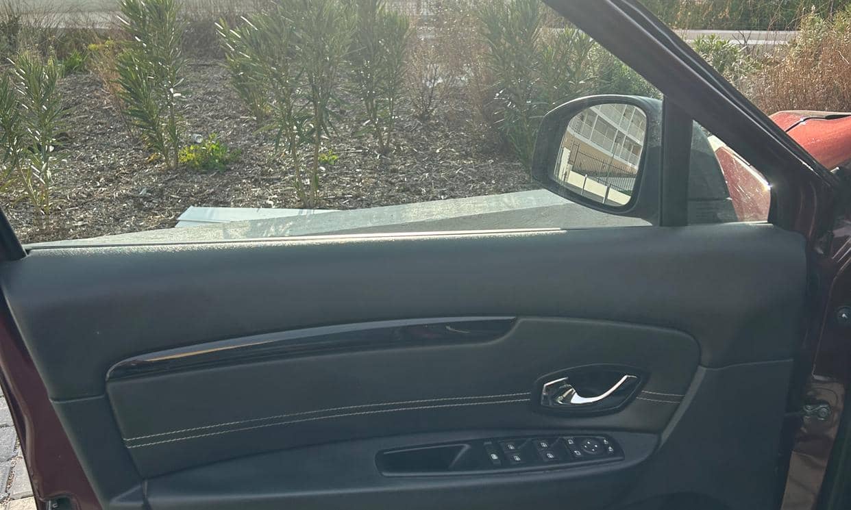 Renault GRAND SCENIC III — photo 10
