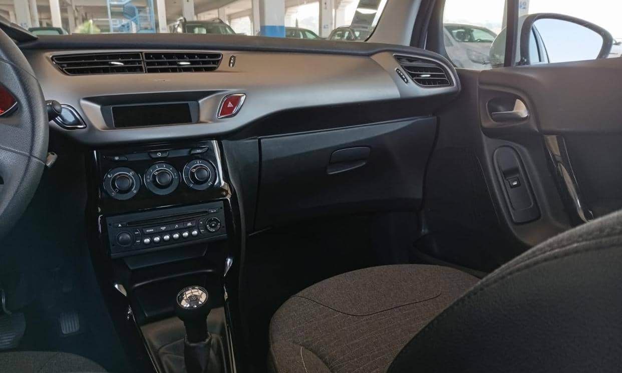 Citroen C3 — photo 13