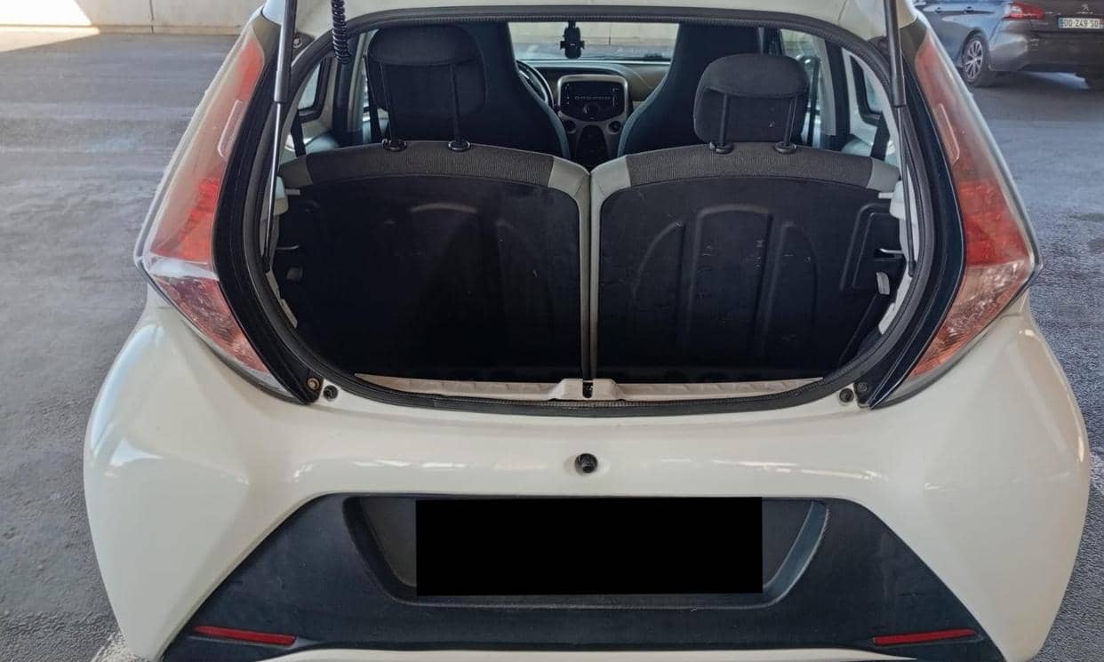 Toyota AYGO — photo 11
