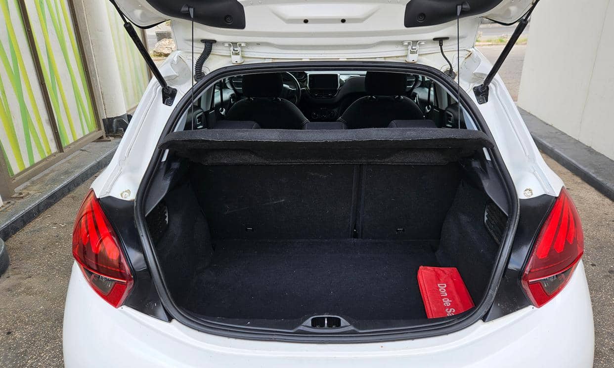 Peugeot 208 — photo 5