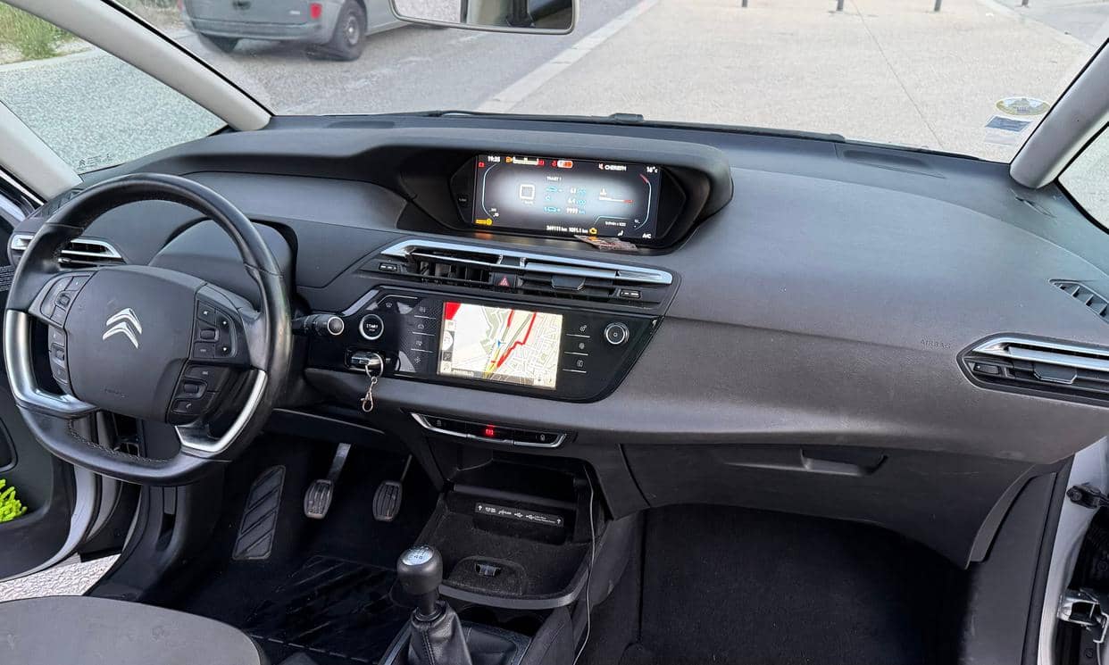 Citroen GRAND C4 PICASSO — photo 10