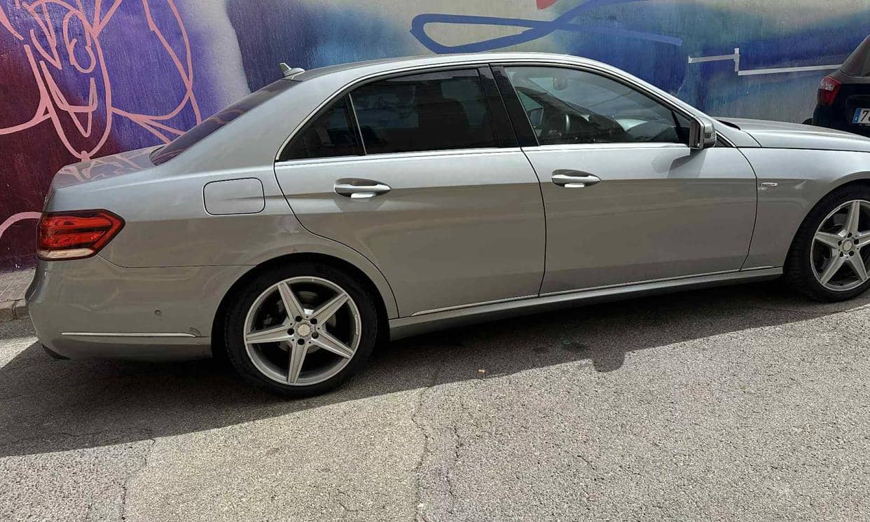 Mercedes-Benz CLASSE E — photo 3