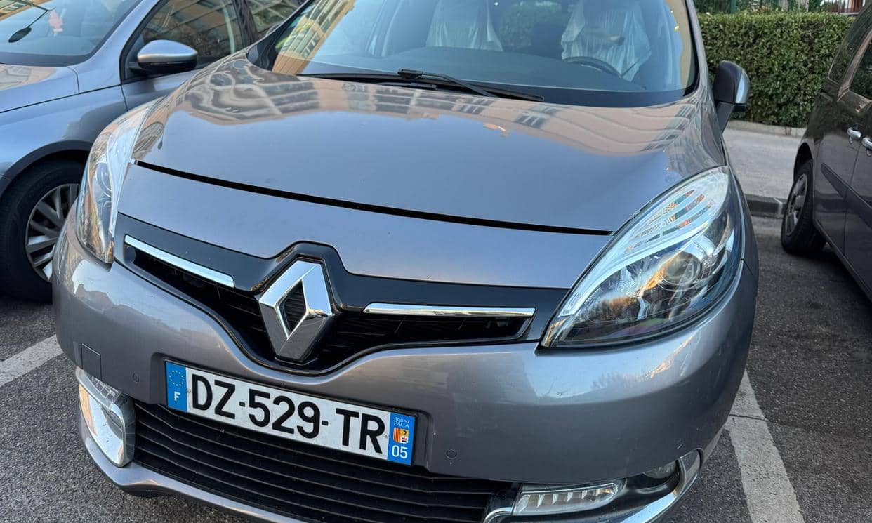 Renault GRAND SCENIC III — photo 2