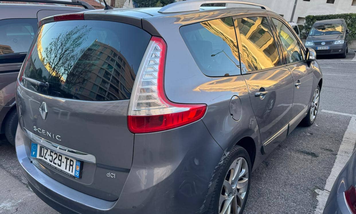 Renault GRAND SCENIC III — photo 3