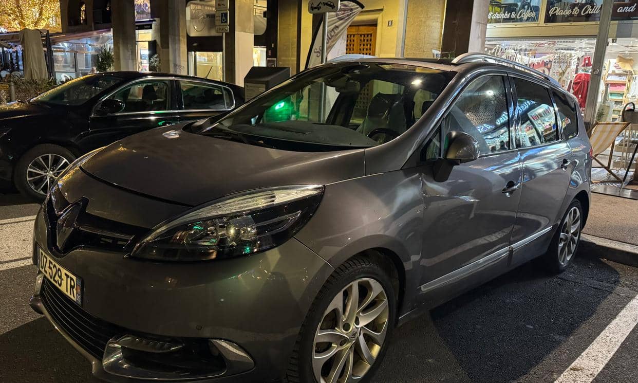 Renault GRAND SCENIC III — photo 8