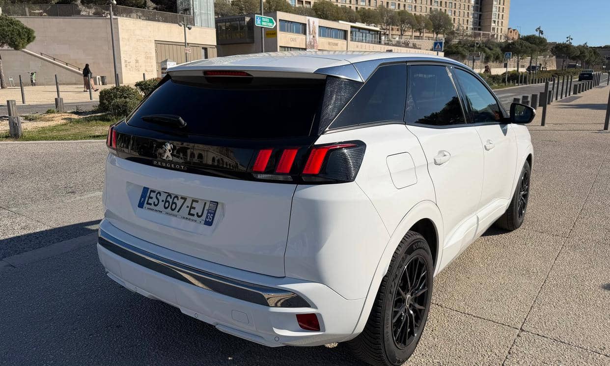 Peugeot 3008 — photo 3