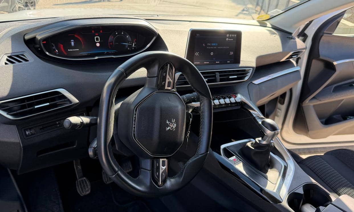 Peugeot 3008 — photo 14