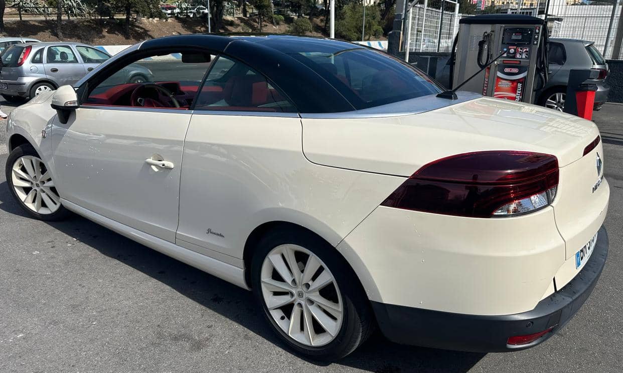 Renault MEGANE III — photo 3