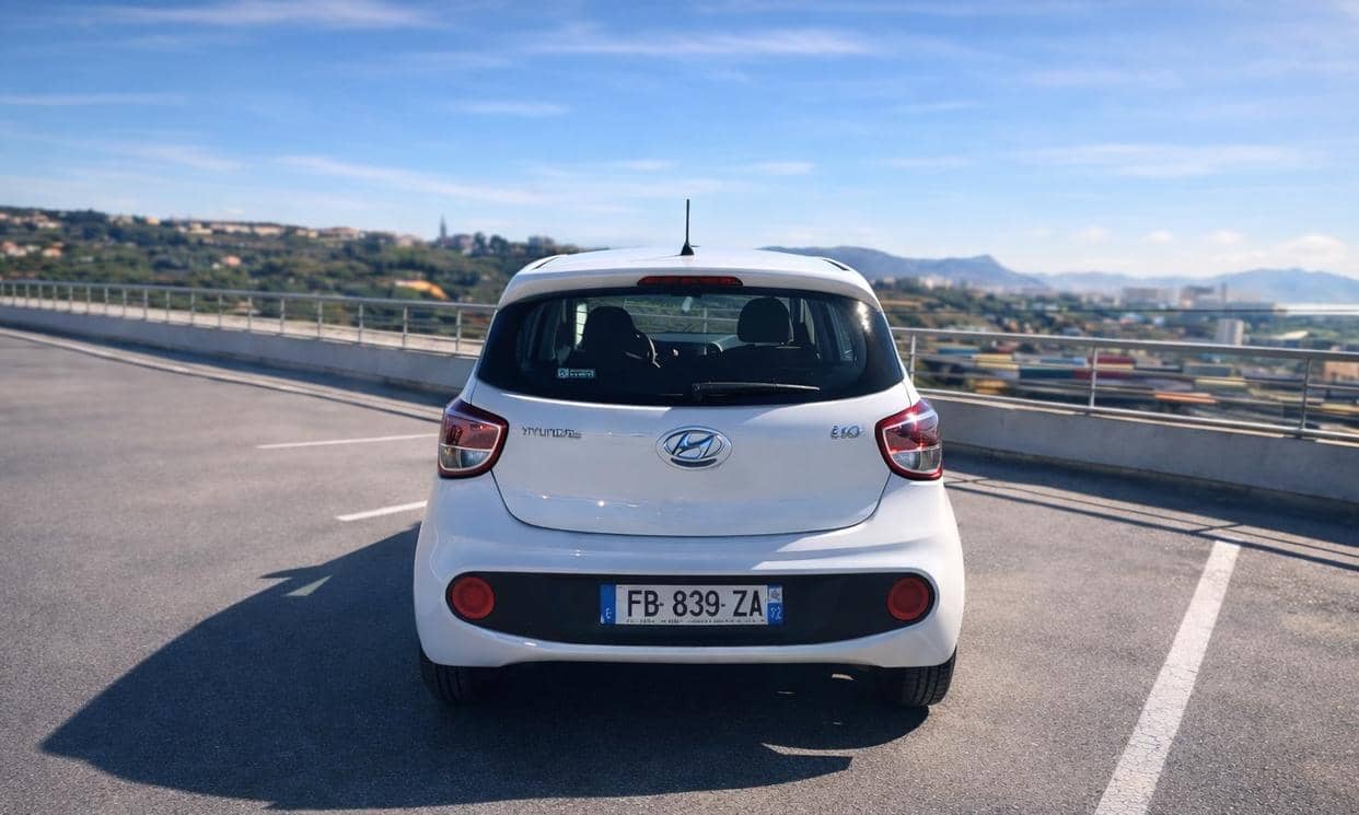 Hyundai i10 — photo 6