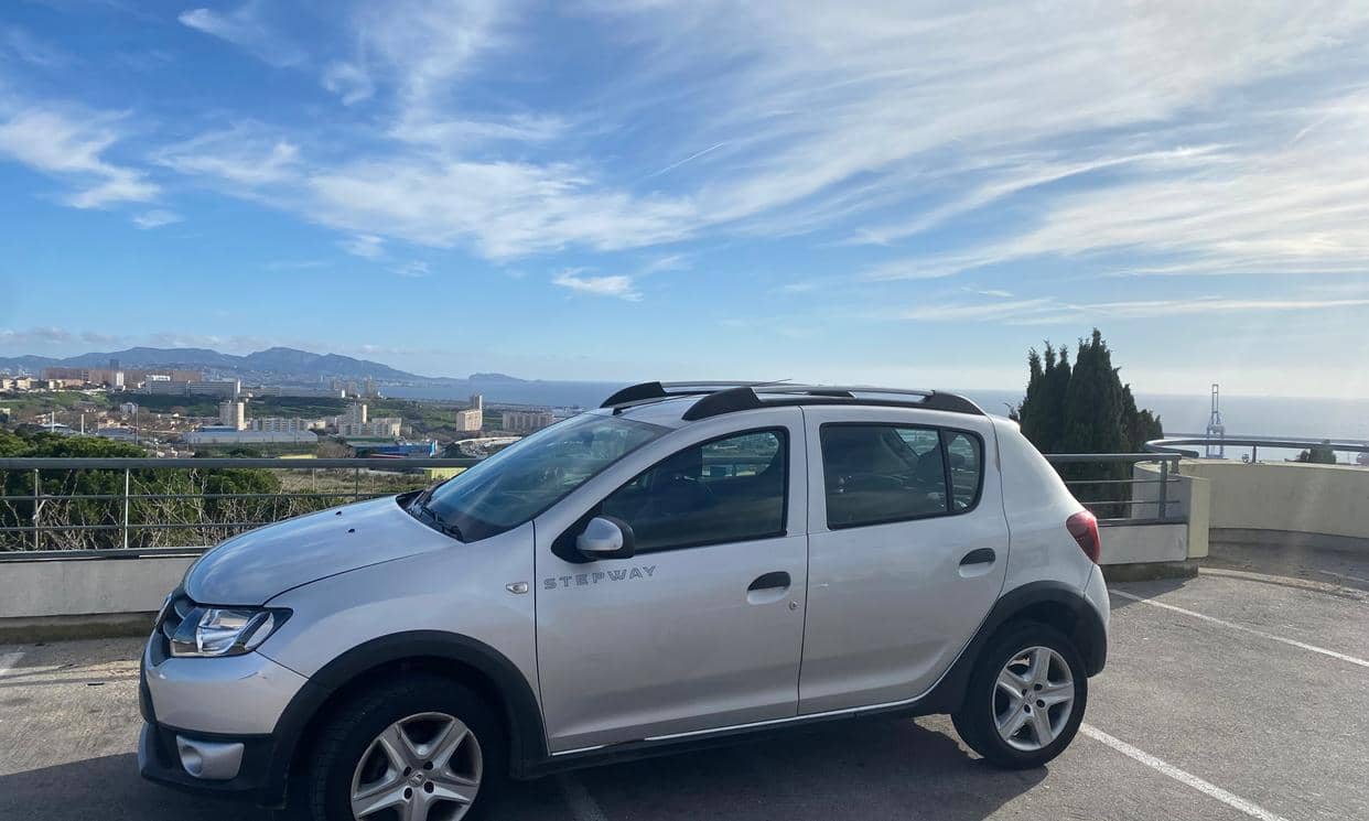 Dacia SANDERO — photo 2