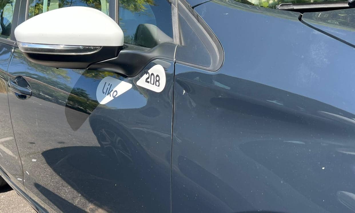 Peugeot 208 — photo 9