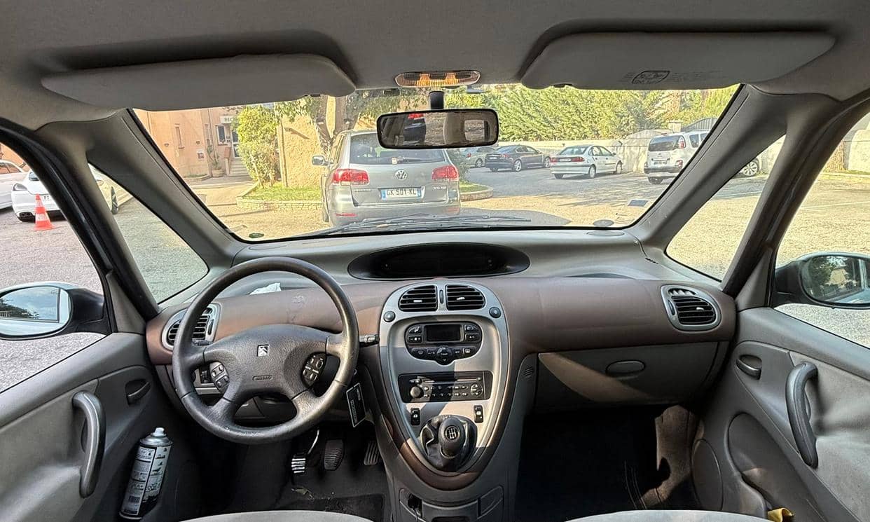 Citroen C4 PICASSO — photo 3