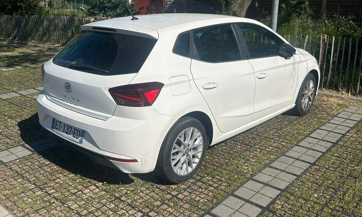 Seat IBIZA — photo 3
