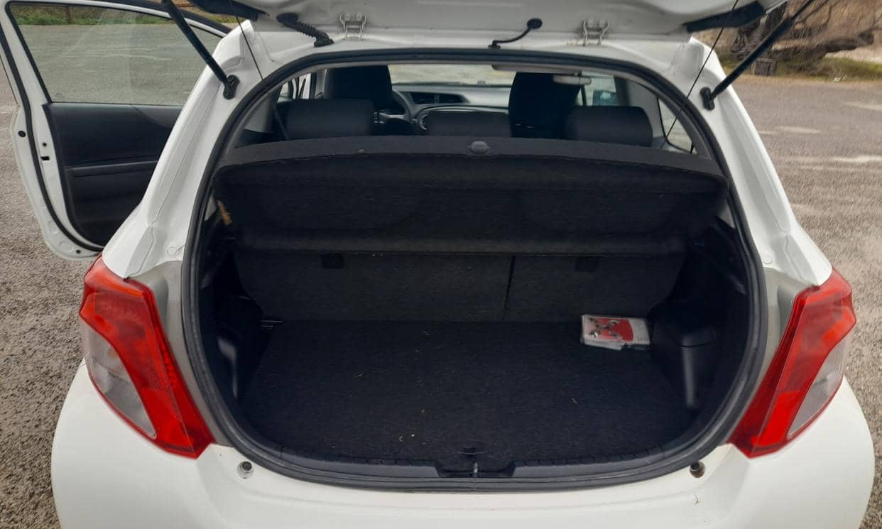 Toyota YARIS — photo 10