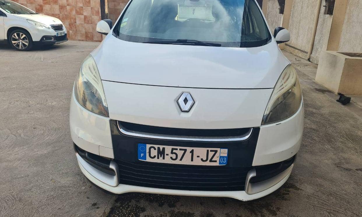 Renault SCENIC III — photo 2