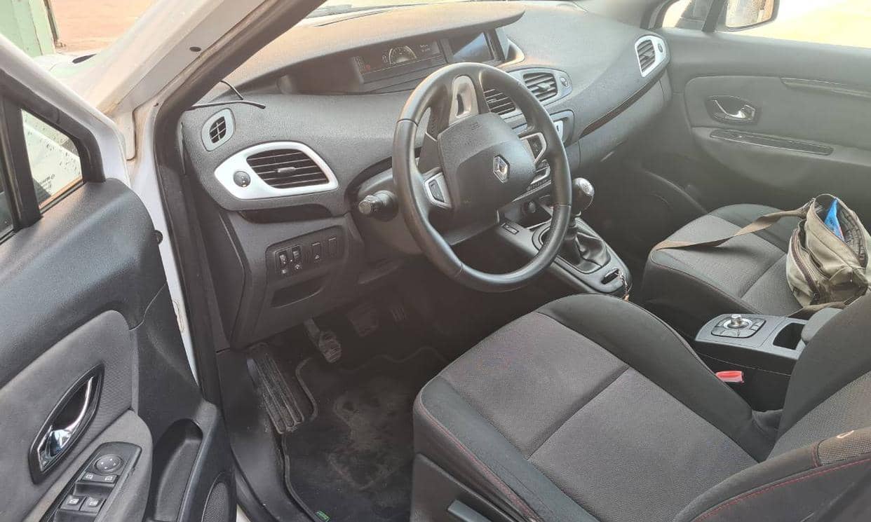 Renault SCENIC III — photo 7