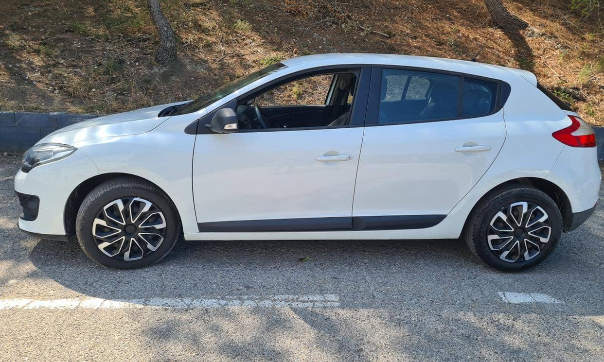 Renault MEGANE III — photo 3
