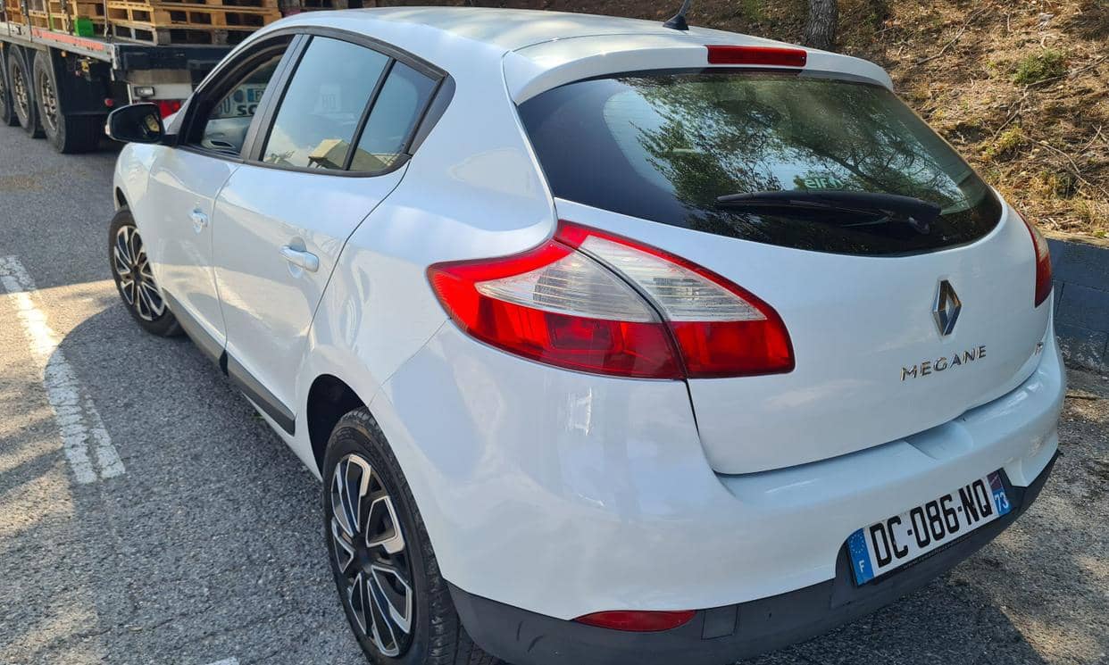 Renault MEGANE III — photo 4