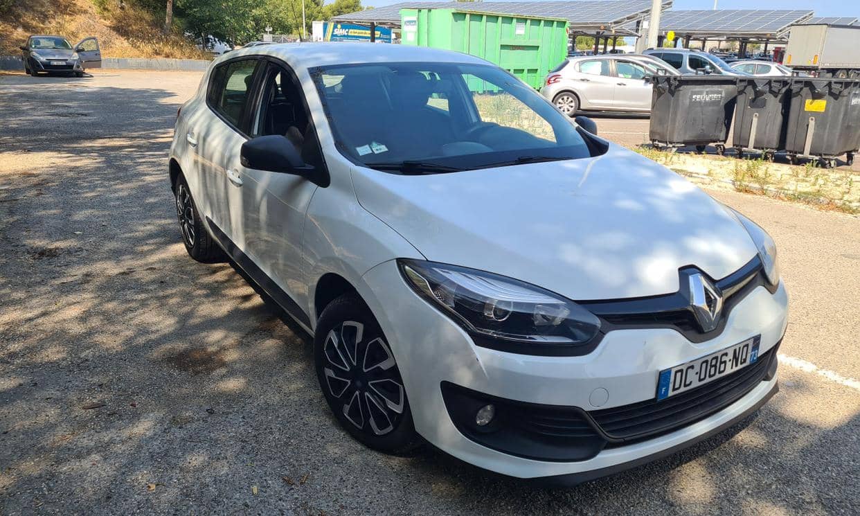 Renault MEGANE III — photo 6