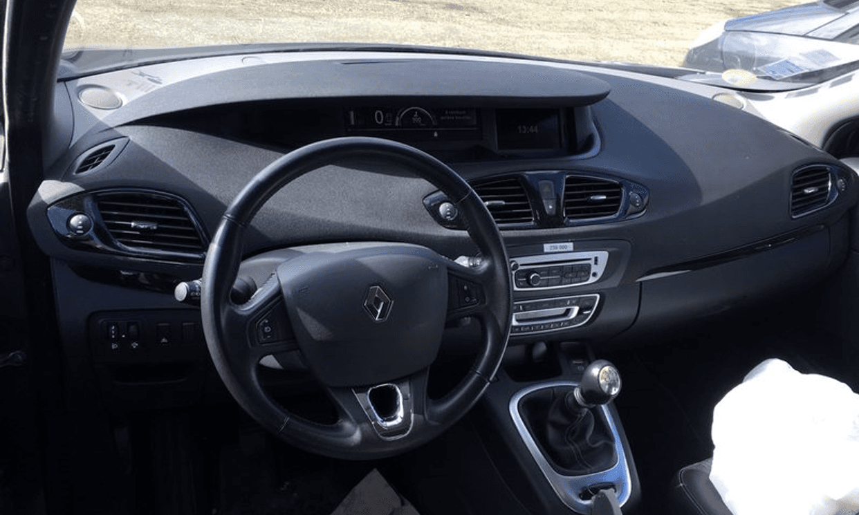 Renault GRAND SCENIC III — photo 3