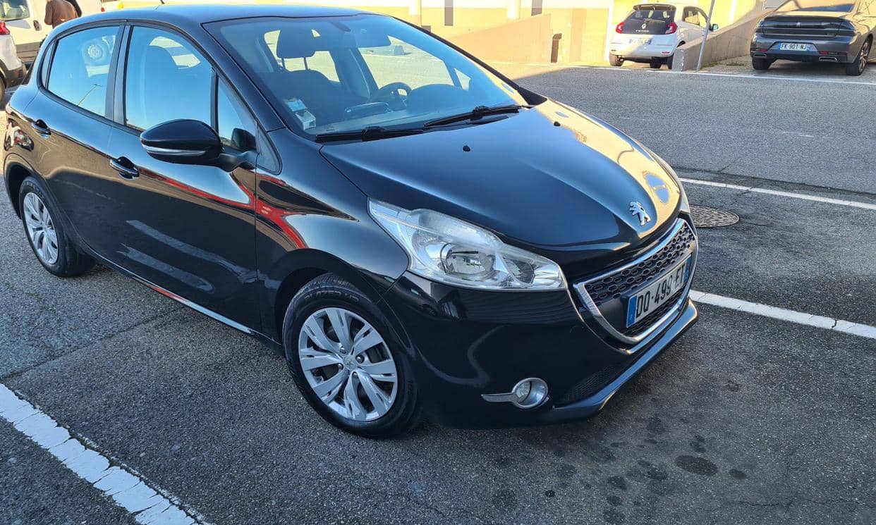 Peugeot 208 — photo 5