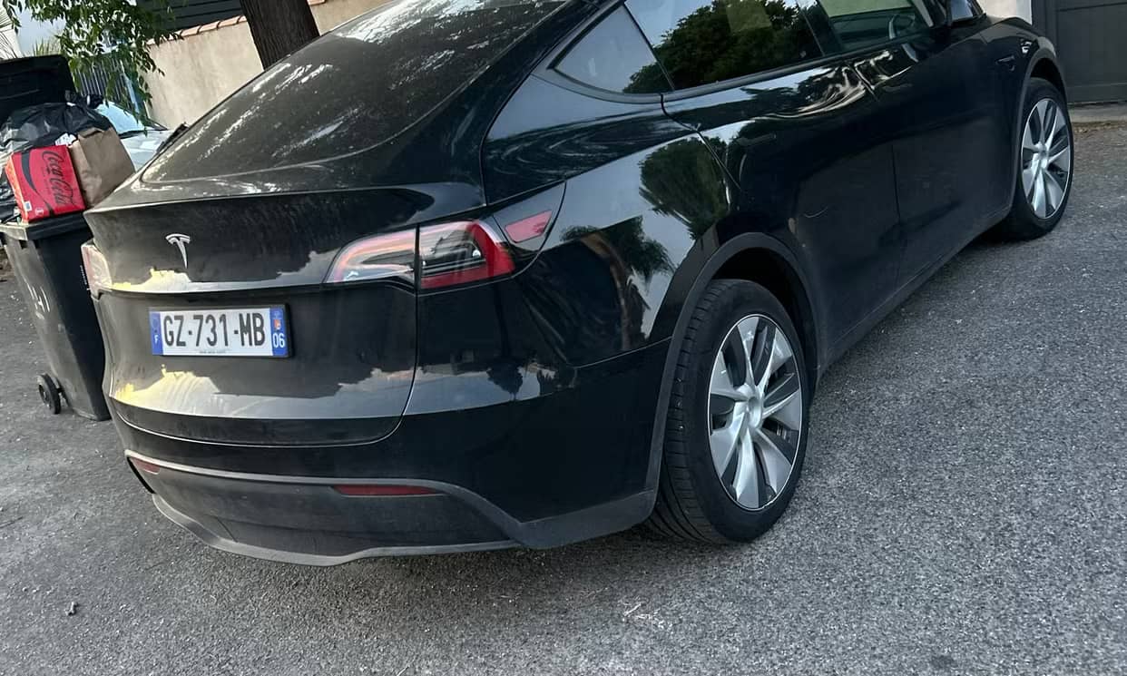 Tesla MODEL Y — photo 12