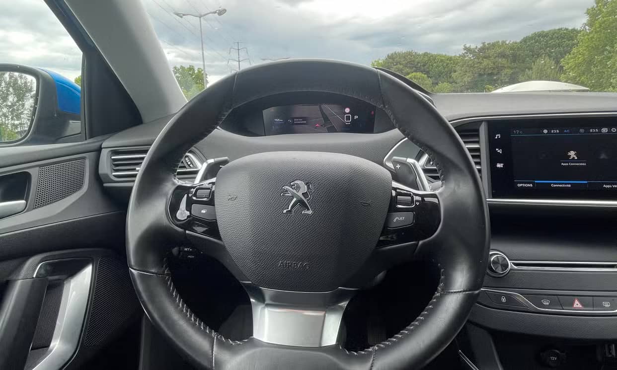 Peugeot 308 — photo 7