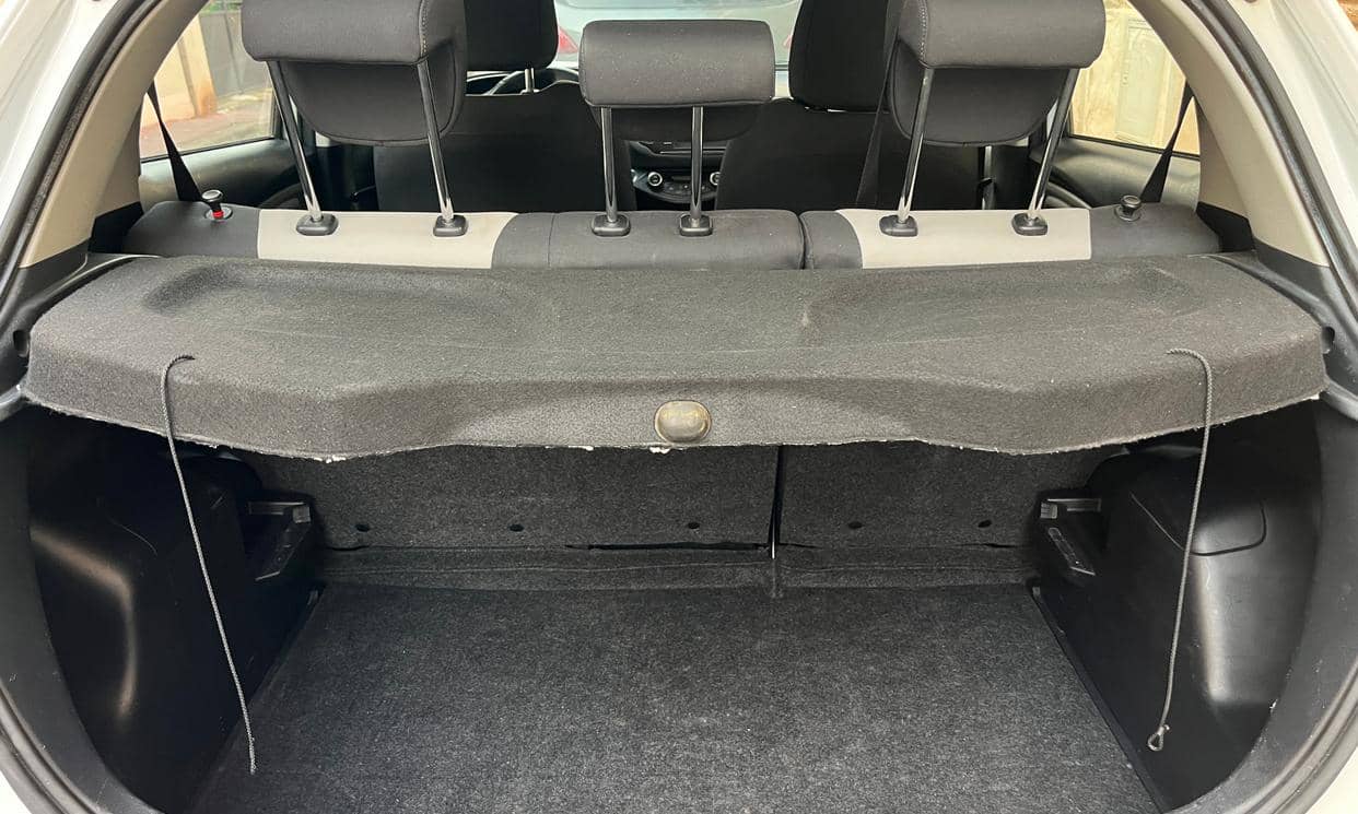Toyota YARIS — photo 4