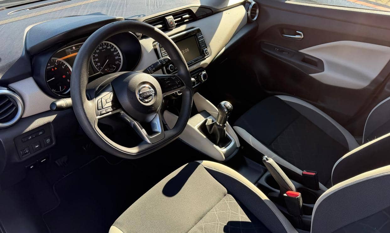 Nissan MICRA — photo 10