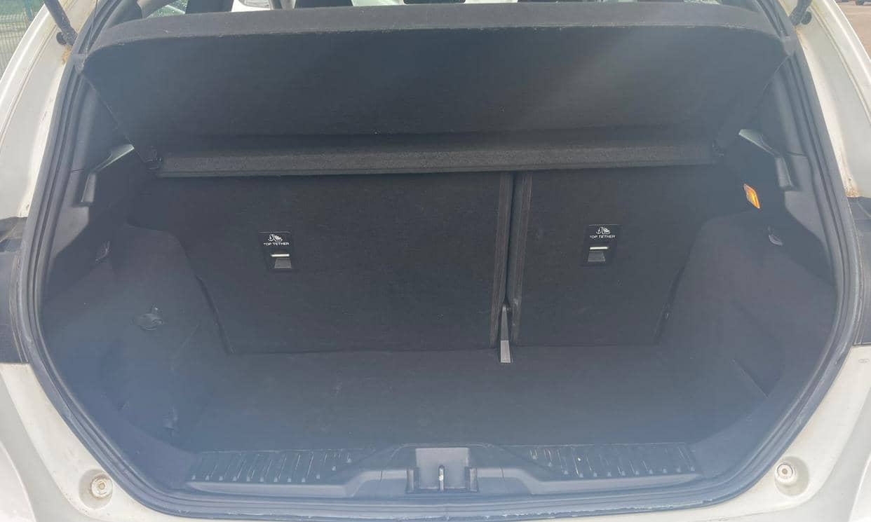 Ford FIESTA — photo 20