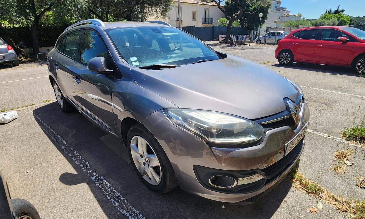 Renault MEGANE III — photo 2