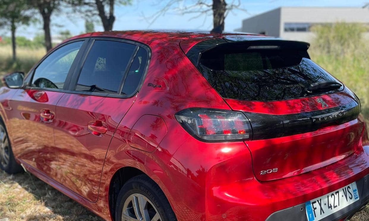 Peugeot 208 — photo 5