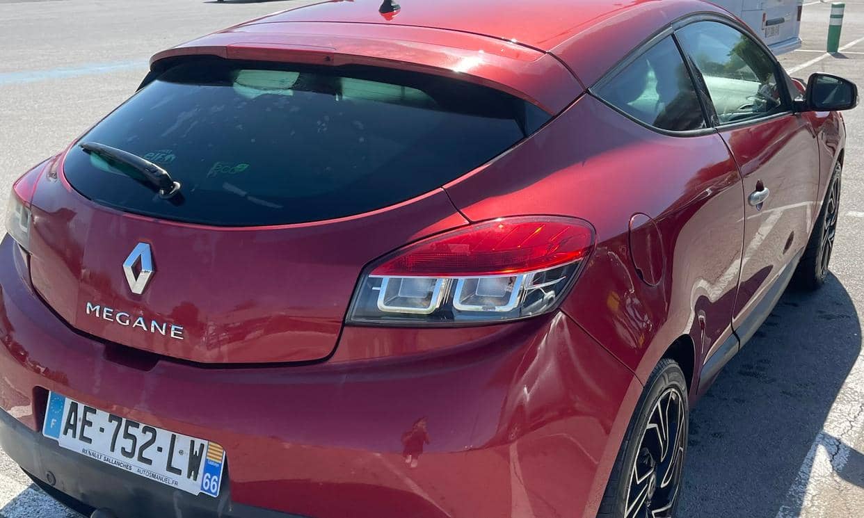 Renault MEGANE III — photo 4