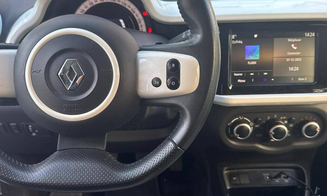 Renault TWINGO III — photo 5