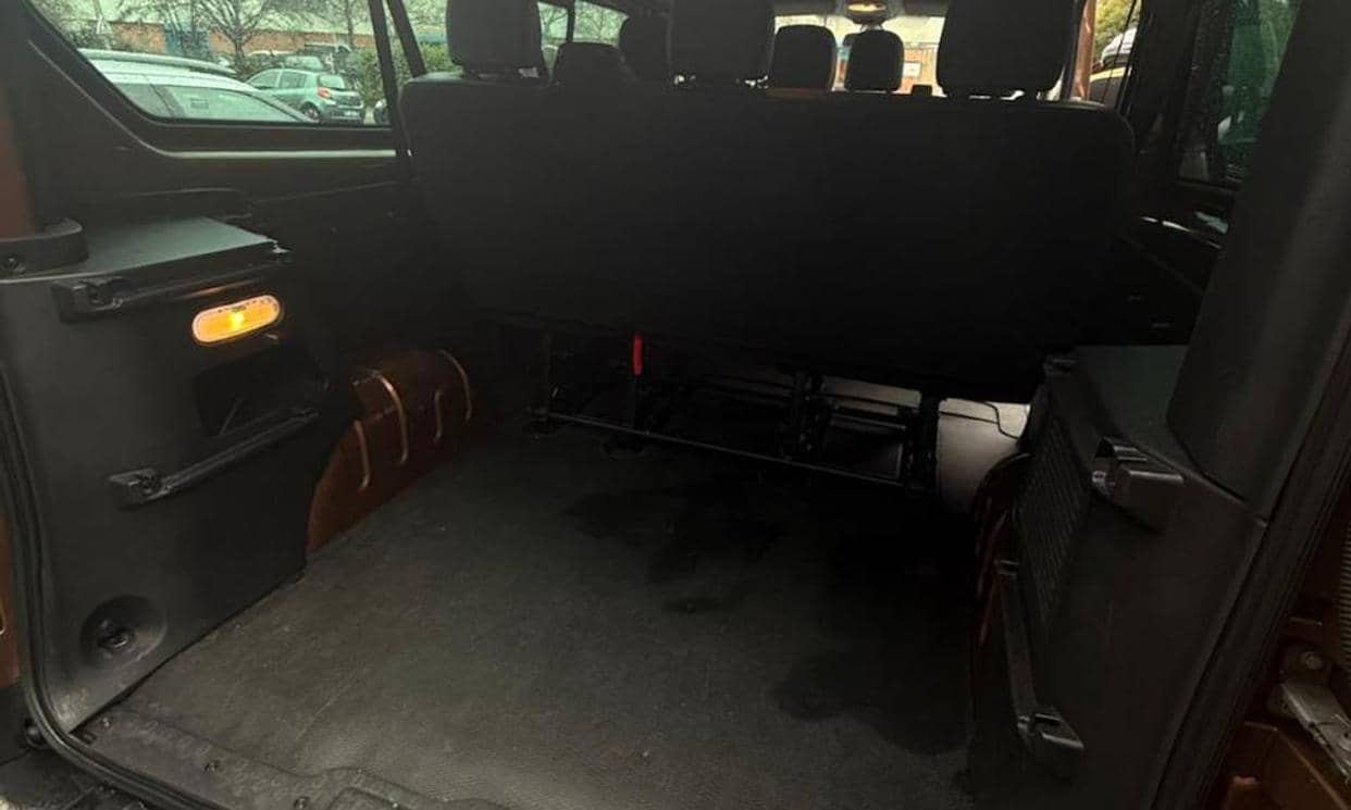 Renault TRAFIC III — photo 6