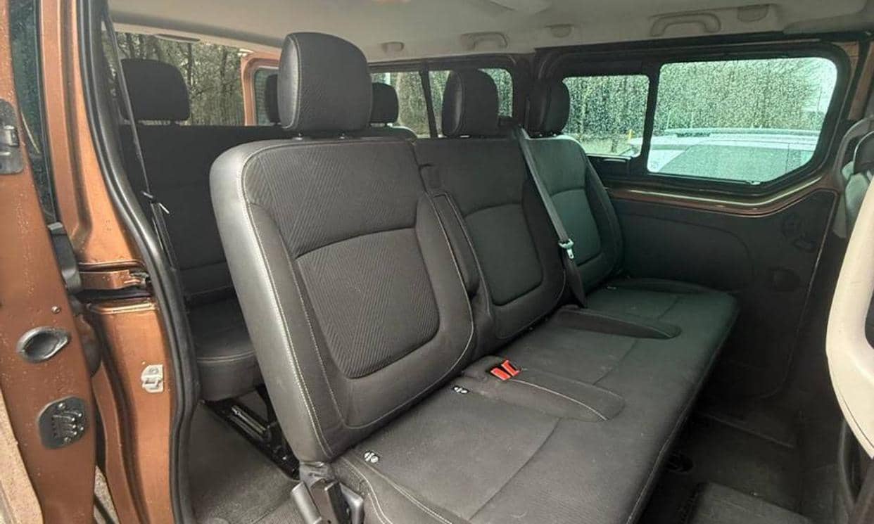 Renault TRAFIC III — photo 9