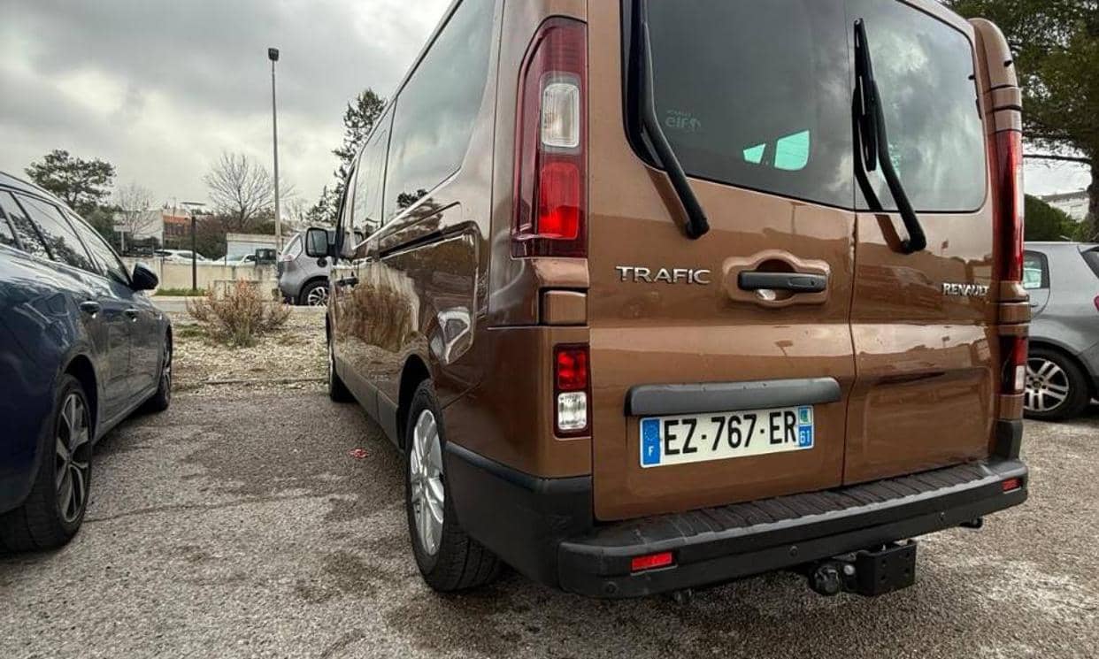 Renault TRAFIC III — photo 13