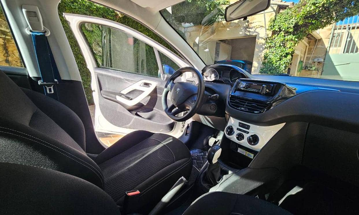 Peugeot 208 — photo 5