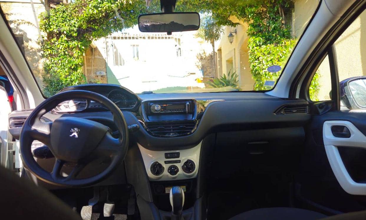 Peugeot 208 — photo 7