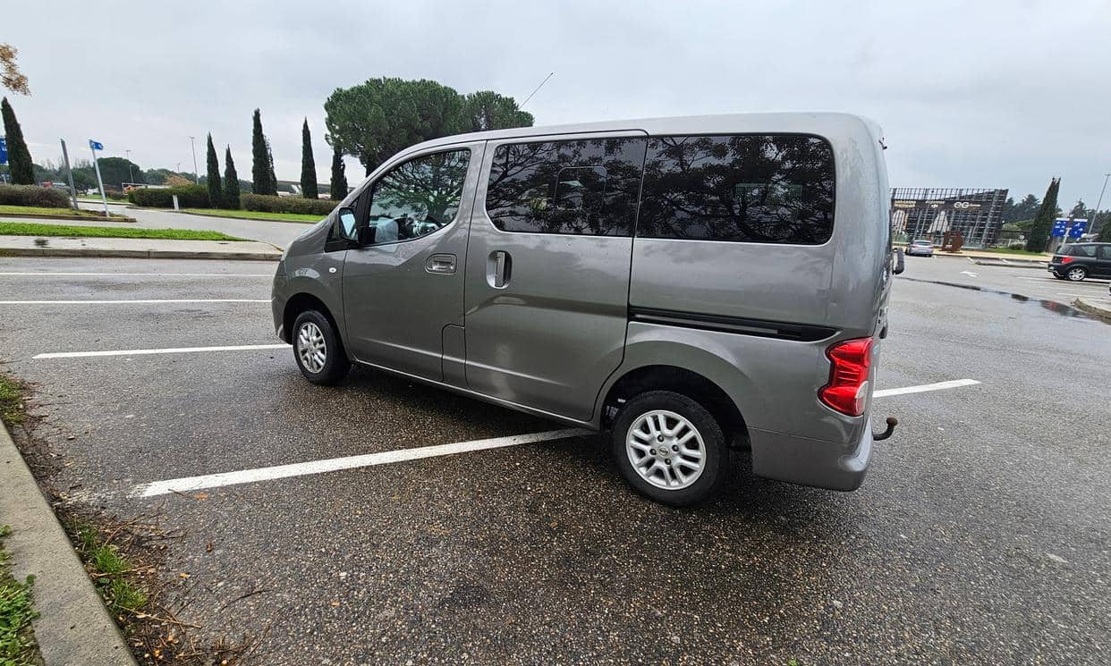 Nissan NV200 — photo 2