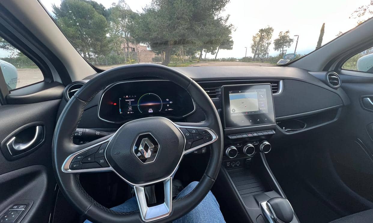 Renault ZOE — photo 10
