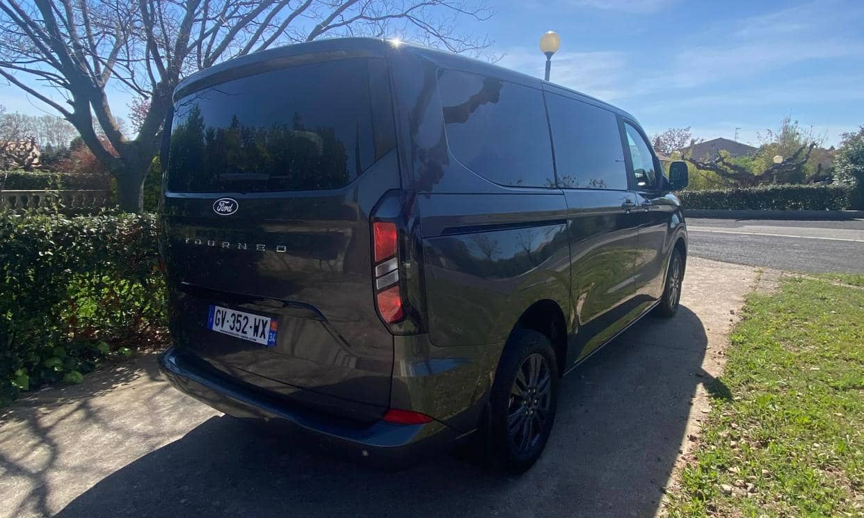 Ford TOURNEO — photo 5