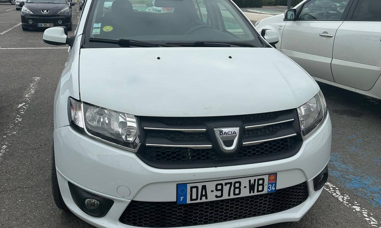 Dacia SANDERO — photo 9