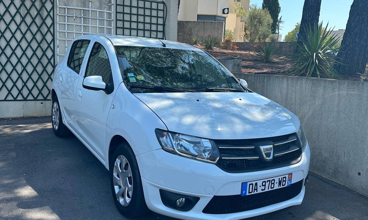 Dacia SANDERO — photo 10