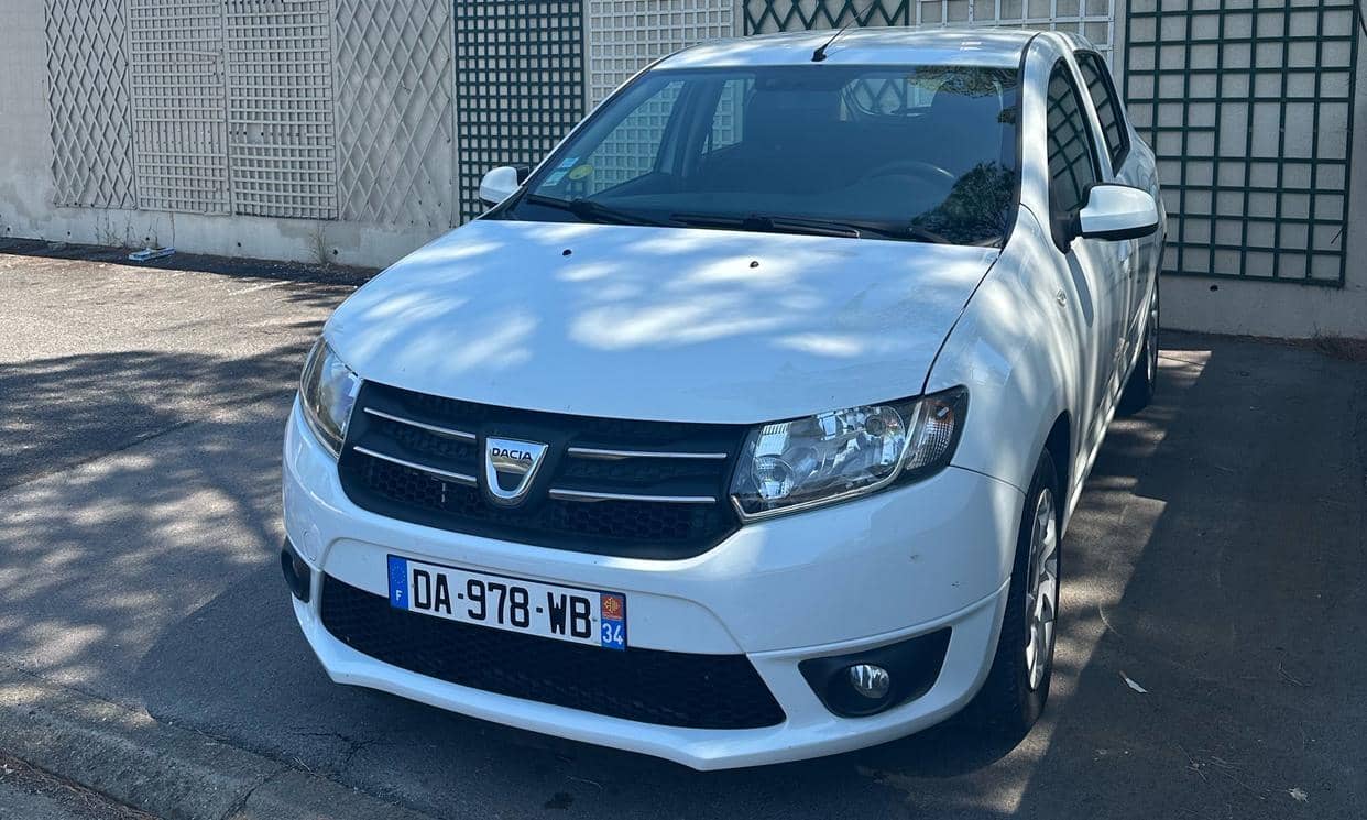 Dacia SANDERO — photo 12