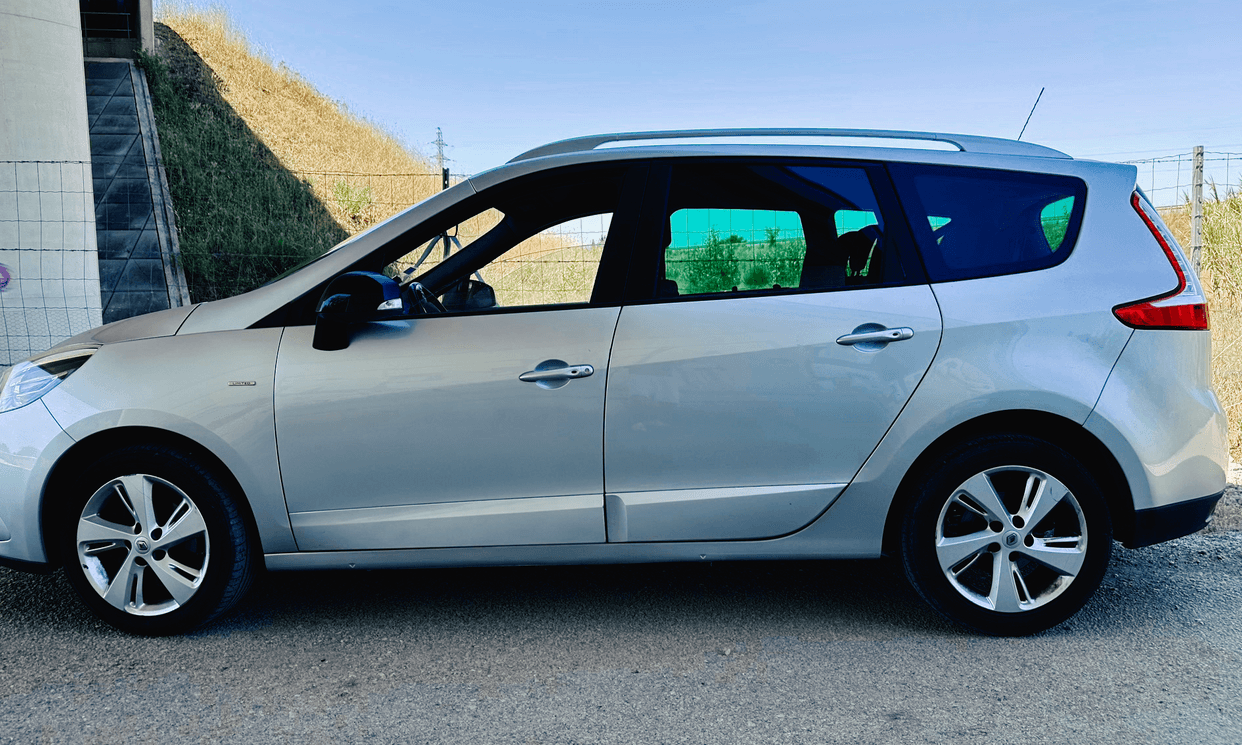 Renault GRAND SCENIC III — photo 2