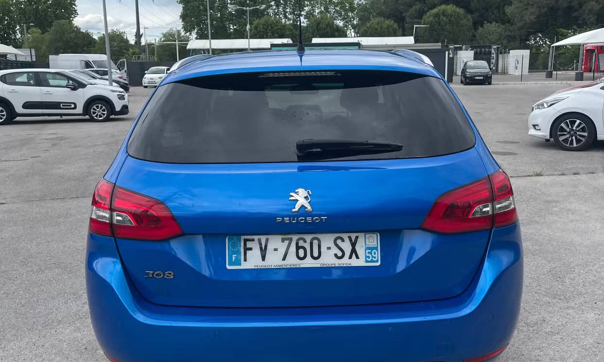 Peugeot 308 — photo 15