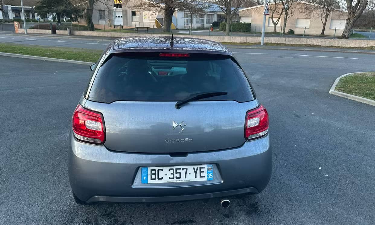 Citroen DS3 — photo 2